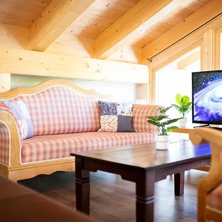 Haus Ludwig Alpenkraehe *