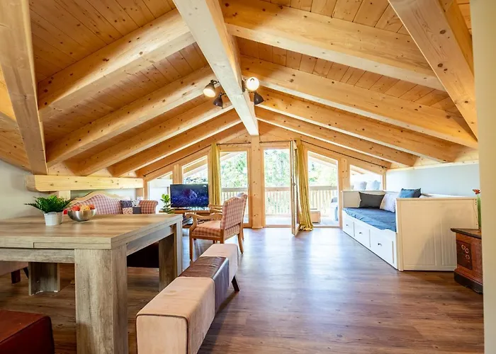 Haus Ludwig Alpenkraehe * Garmisch-Partenkirchen